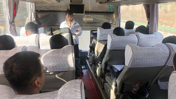 機(jī)關(guān)黨支部、蘭州分公司黨支部舉辦 聯(lián)合主題黨日活動